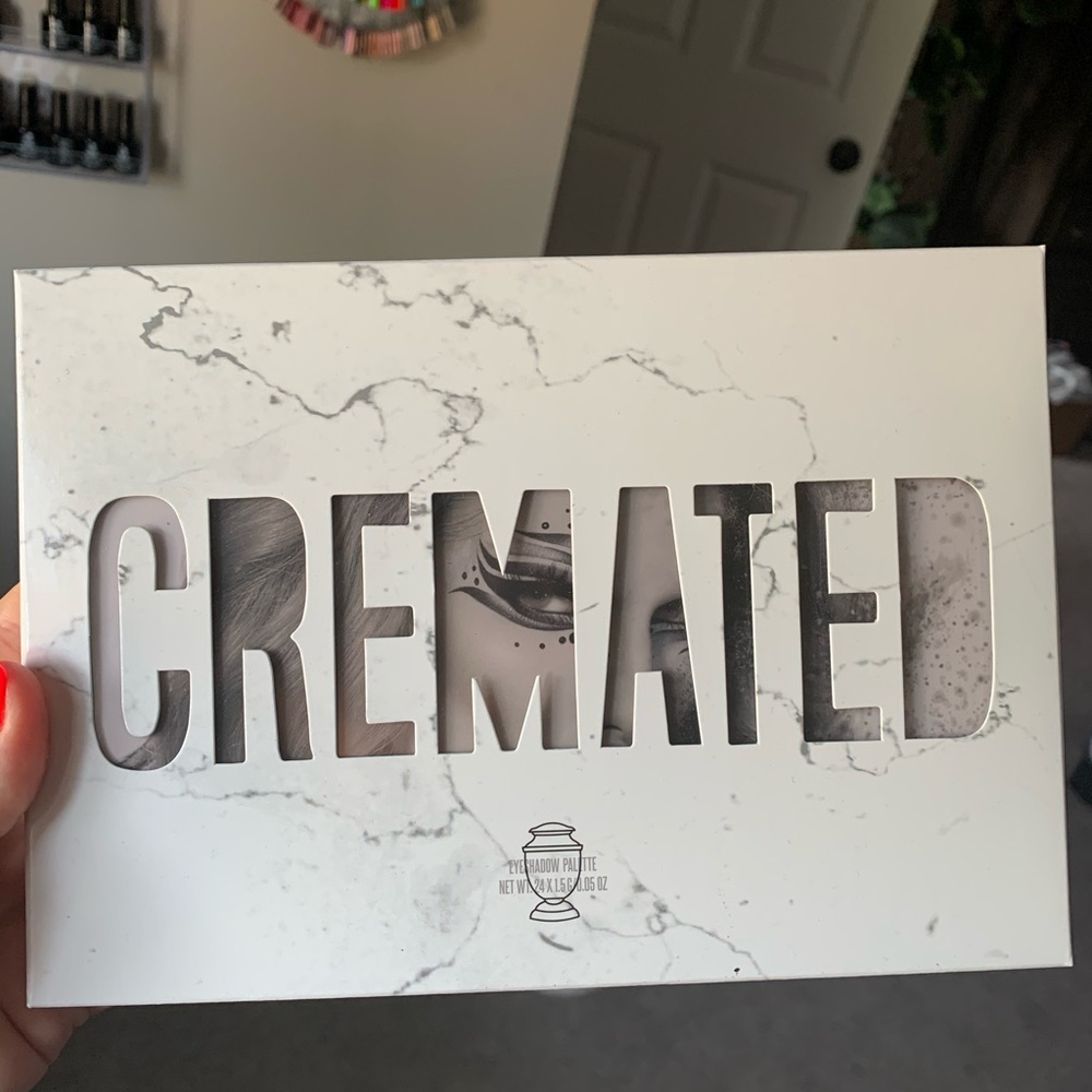 JEffree 🌟 cremated palette